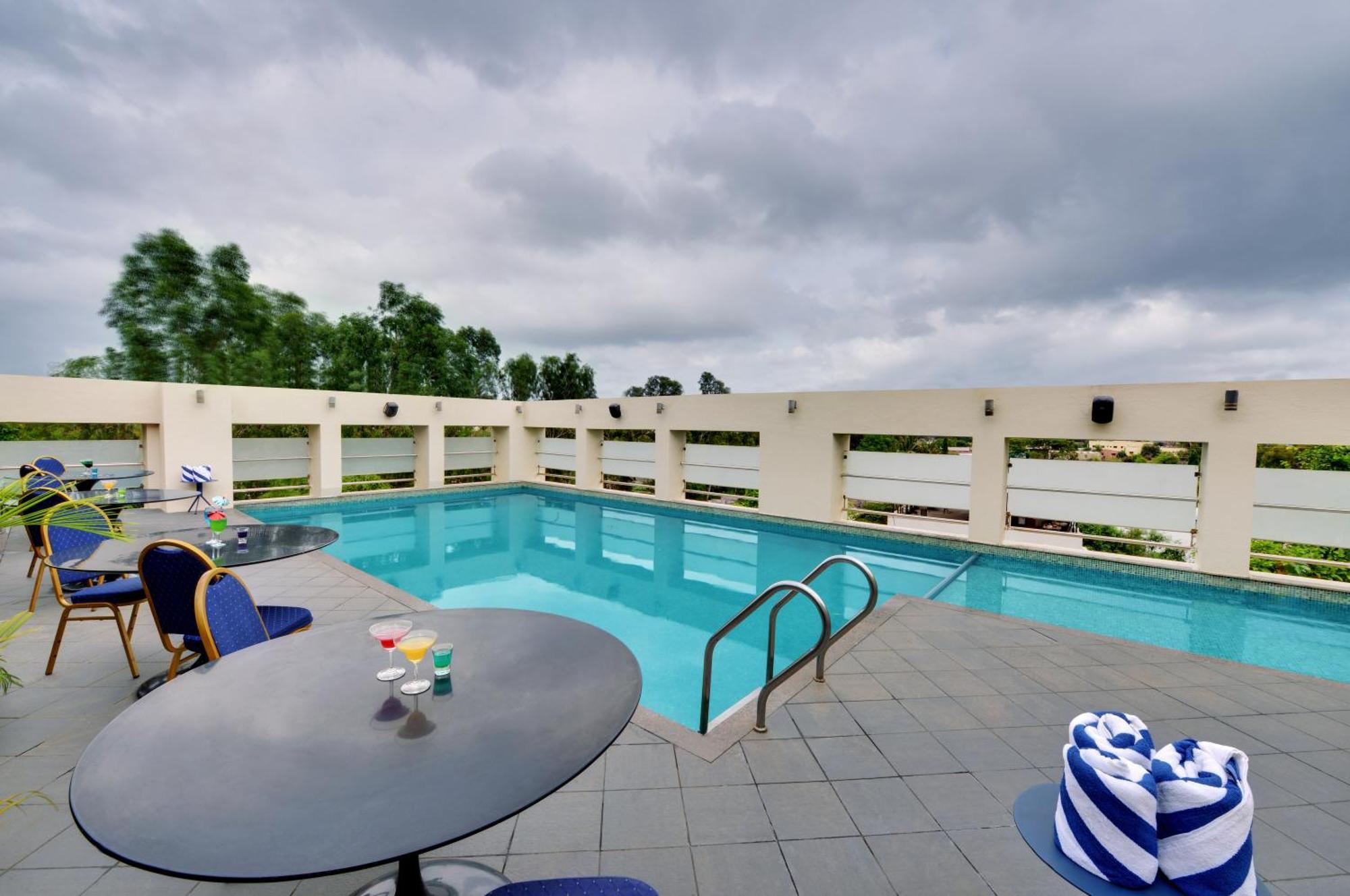The Fern Residency, Vadgaon - Talegaon, Pune מראה חיצוני תמונה