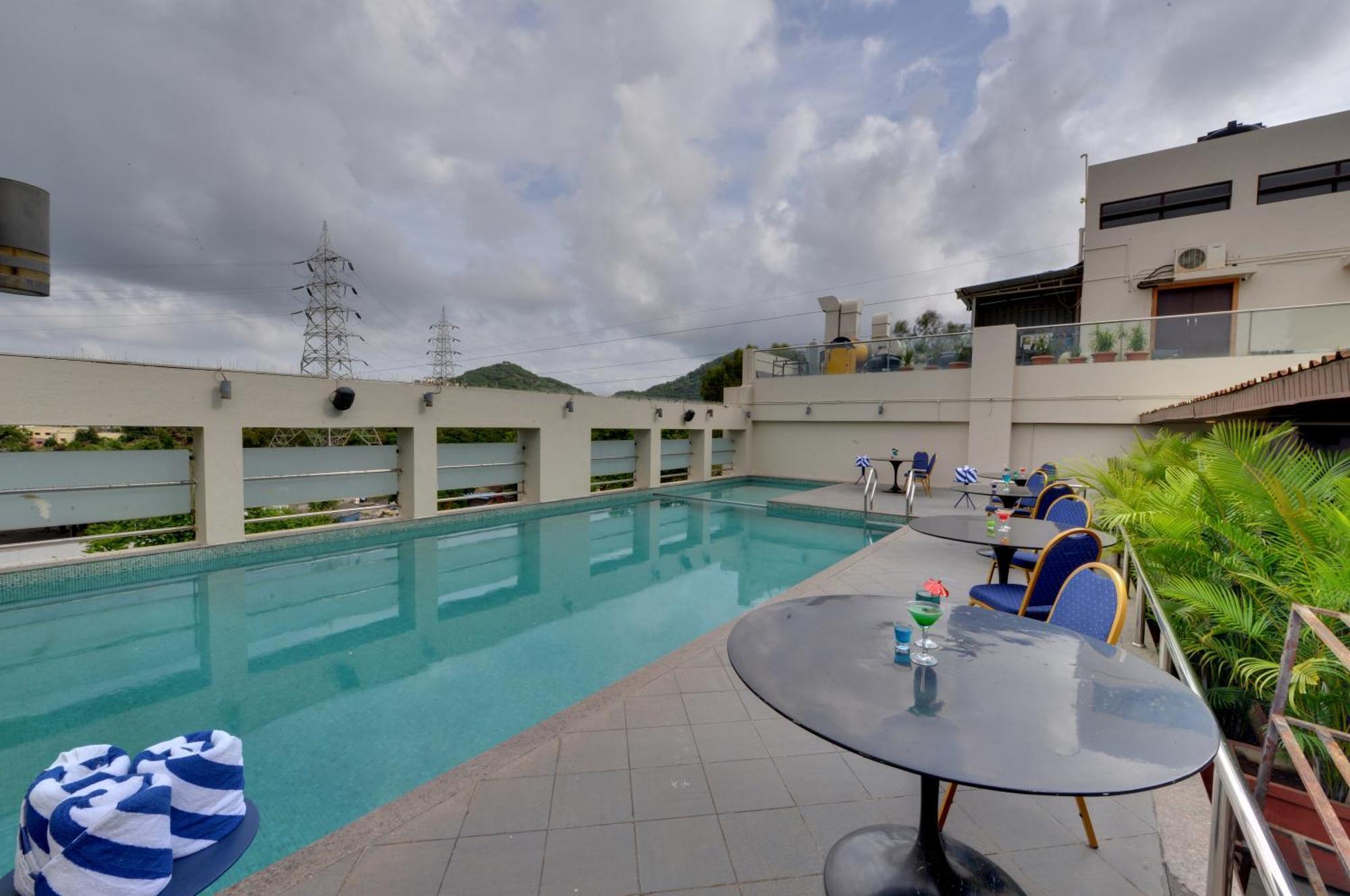 The Fern Residency, Vadgaon - Talegaon, Pune מראה חיצוני תמונה