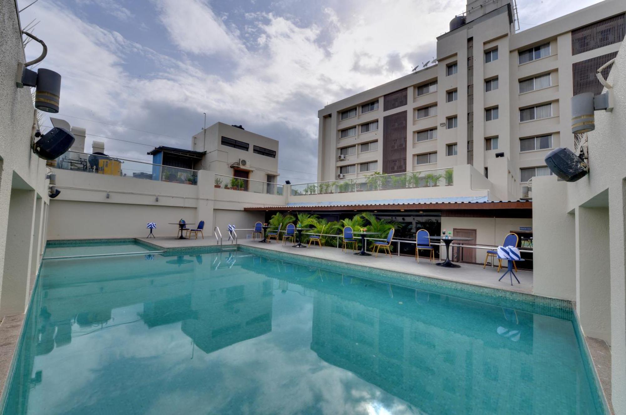 The Fern Residency, Vadgaon - Talegaon, Pune מראה חיצוני תמונה