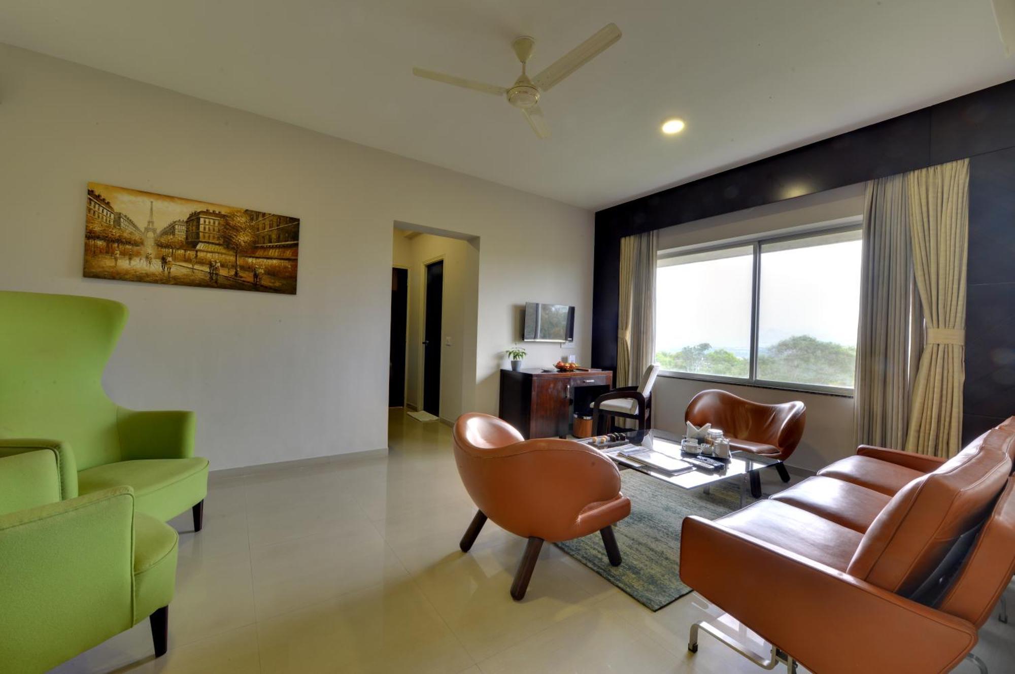 The Fern Residency, Vadgaon - Talegaon, Pune מראה חיצוני תמונה