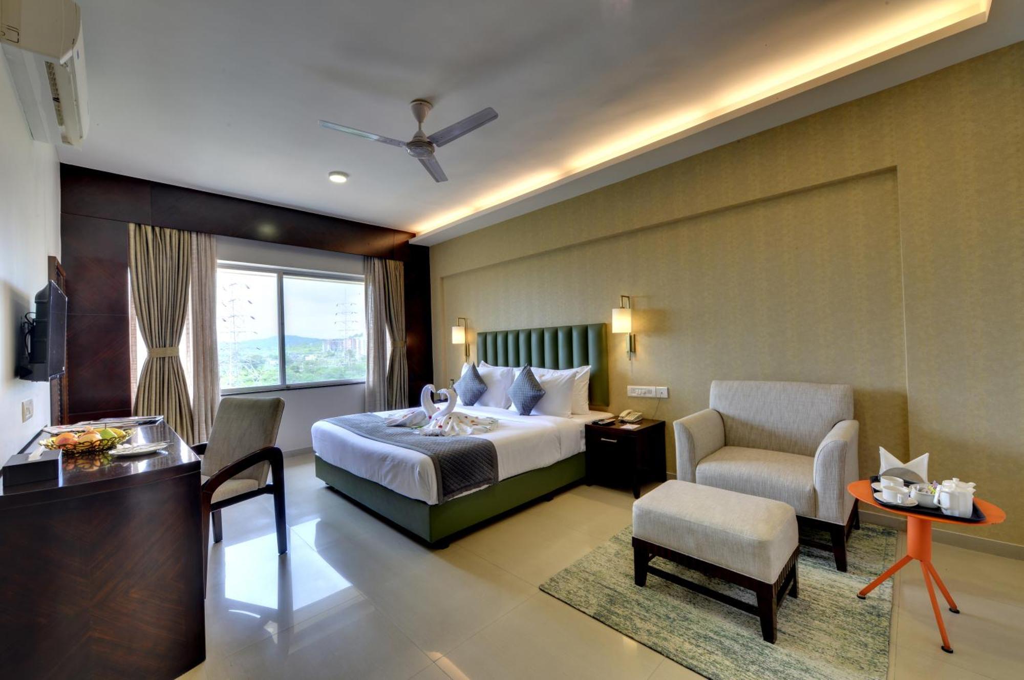 The Fern Residency, Vadgaon - Talegaon, Pune מראה חיצוני תמונה